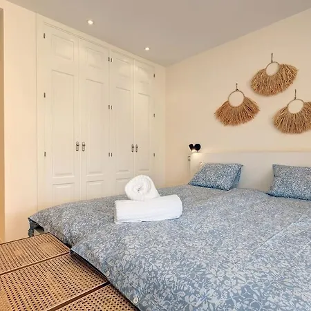 Stylish In Aloha Royal *