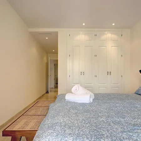 Stylish In Aloha Royal 马尔韦利亚