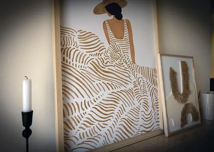 Stylish In Aloha Royal