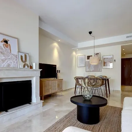 Appartamento Stylish In Aloha Royal Marbella